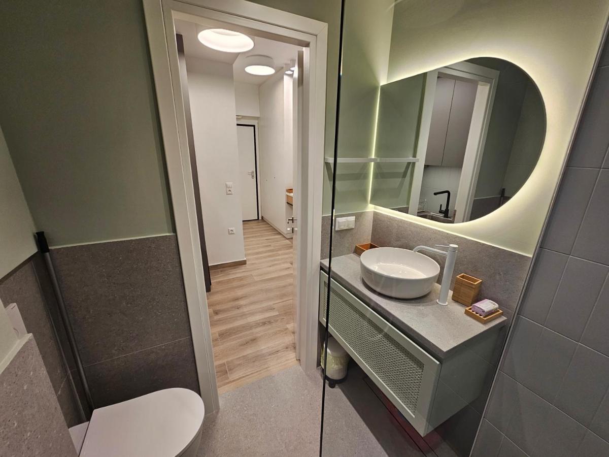 Platon Stylish Apartment Atene Esterno foto