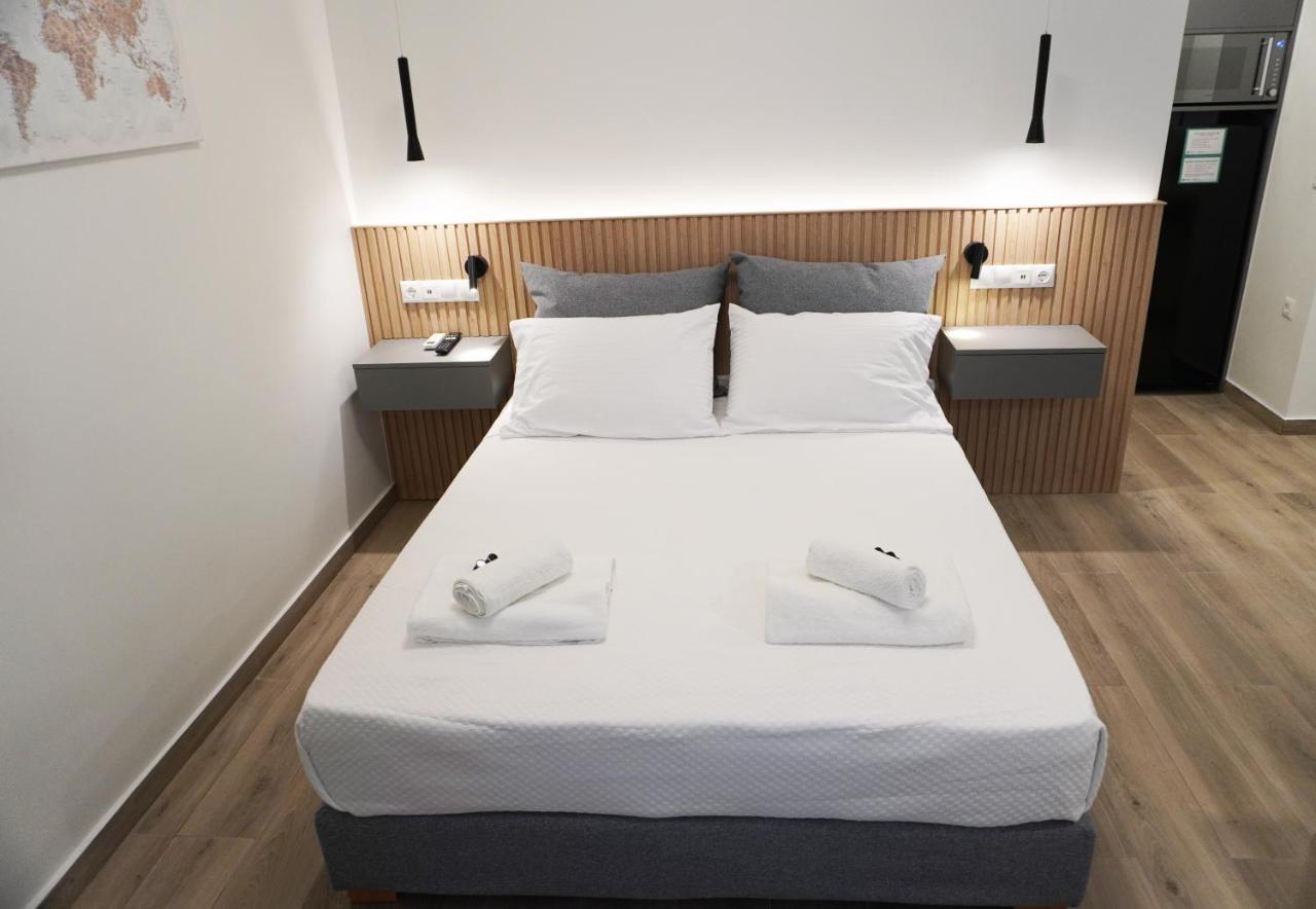 Platon Stylish Apartment Atene Esterno foto